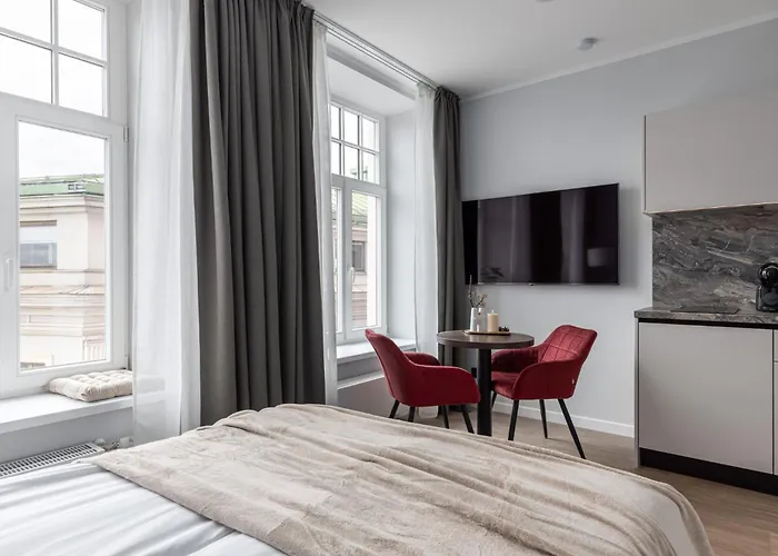 With River View In Old Town Apartment