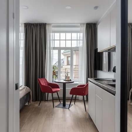 Apartment With River View In Old Town